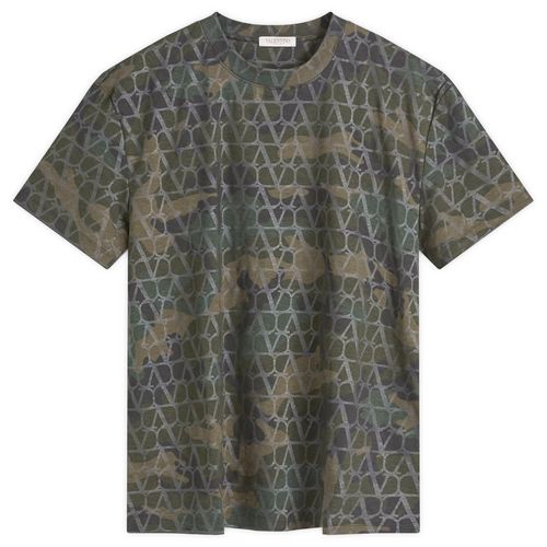 Men's V Logo Camo T Shirt in Army