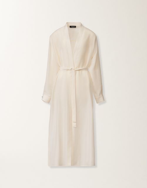 Flowy blouse in butter