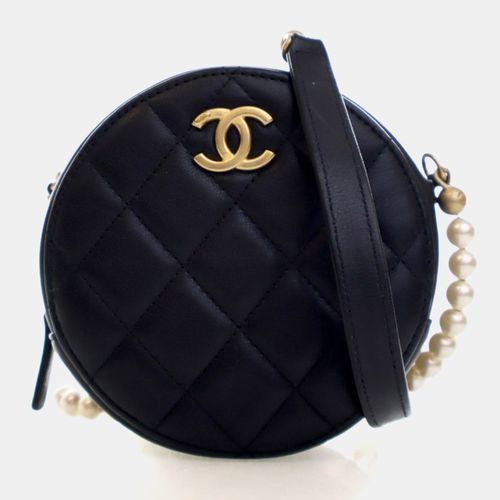 Chanel Round Pearl Chain Mini Lambskin Leather Clutch Bag