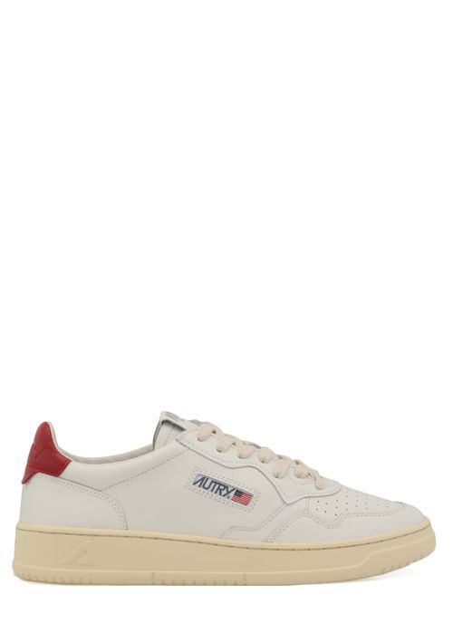 Trainers in leather