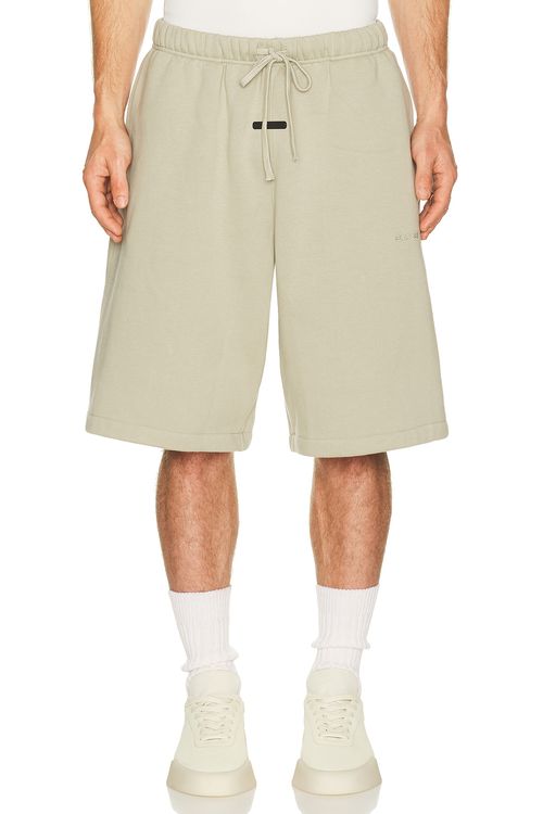 Fear of God ESSENTIALS Active Trace Relaxed Short in Seal - Grey. M also in L, S, XL/1X, XS, XXL/2X