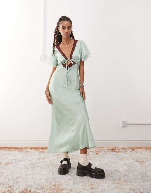 Reclaimed Vintage maxi tea dress with keyhole and contrast lace in mint green