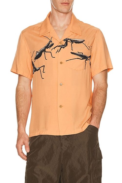 JW Anderson Short Sleeve Camp Collar Shirt in Peach - Peach. 48 also
