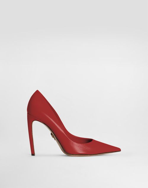 Polished goatskin pumps