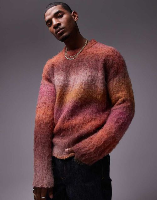 Relaxed fit sweater in pink ombre