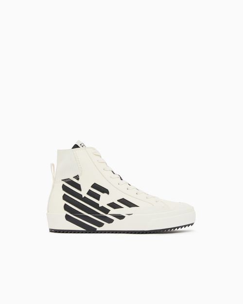 High-top sneakers with elastic inserts and rubber sole