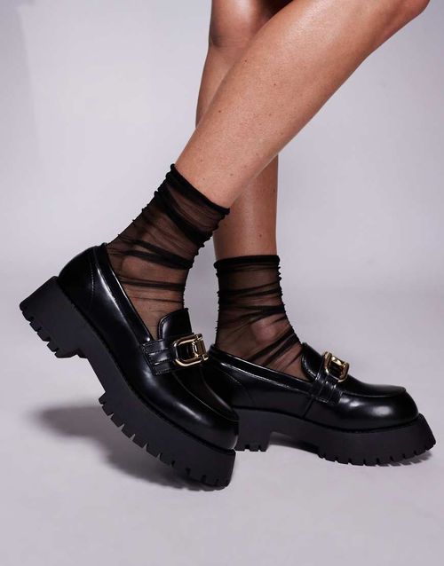 Chunky loafers in black