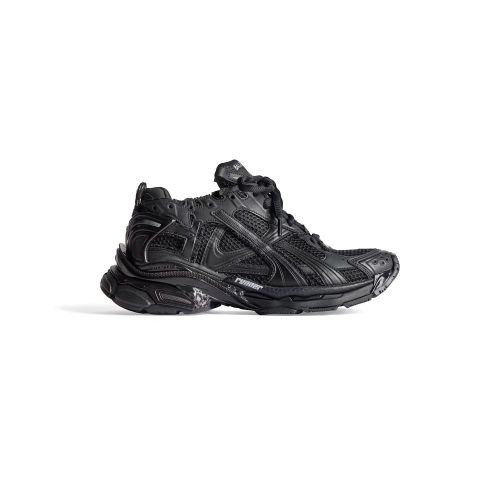 Sneaker — Black