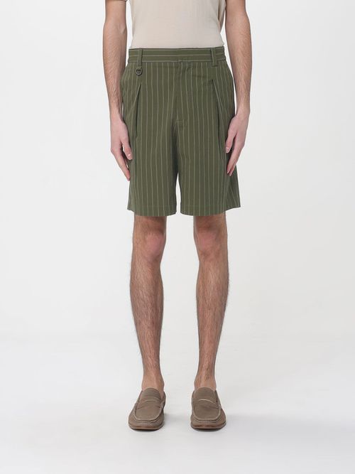 Shorts Men color Green
