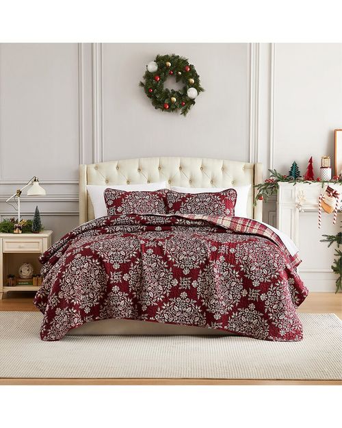 Christmas Carol Oversized Quilt Set