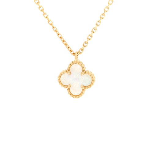 Sweet Alhambra Pendant Necklace