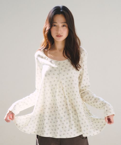 Floral Tuck Longsleeve