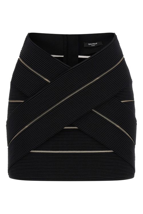 V-Shaped Waist Skirt