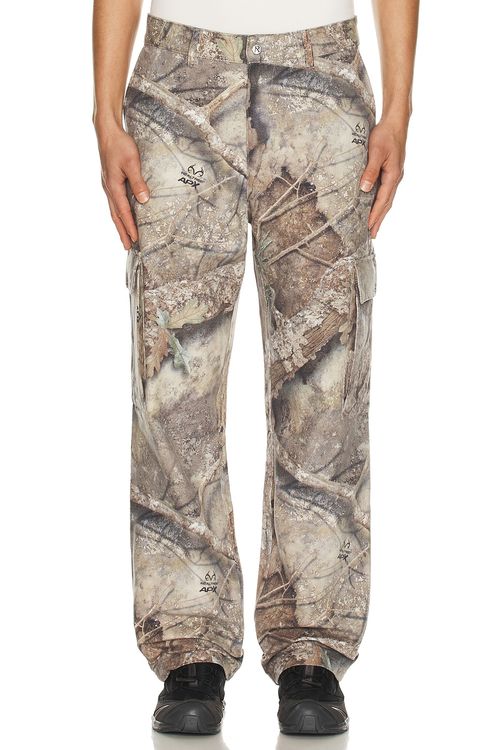 REPRESENT Real Tree Camo Cargo Pant in Camo - Brown. S also in XL/1X