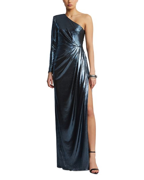 Strong Shoulder Gown