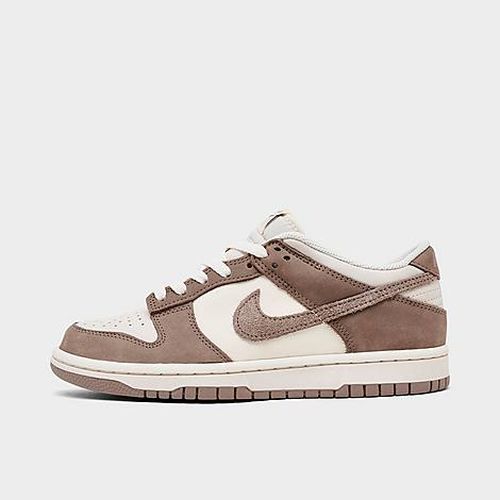 Big Kids Dunk Low SE Casual Shoes in Pale Ivory/Taupe Haze