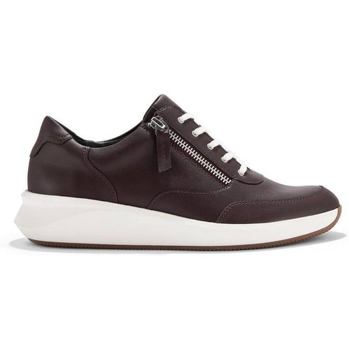 Clarks Women's Un Rio Zip Burgundy Leather Trainers in Red | : 5/Standard Fit