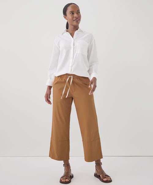 Women's Camel Daily Twill Crop Pant