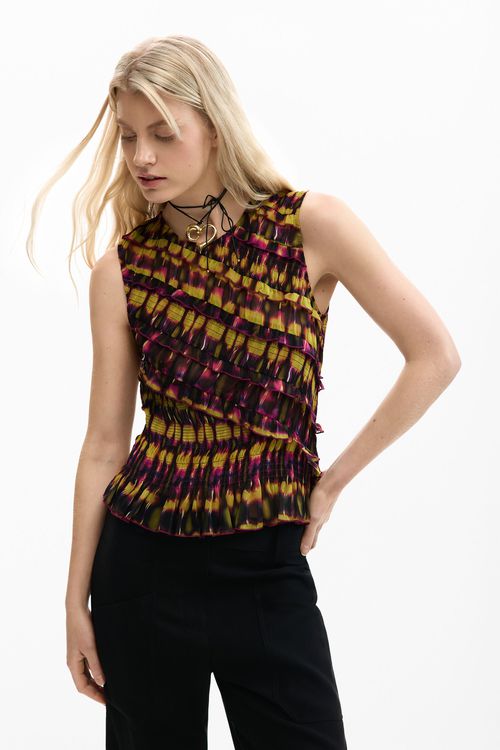 Printed sleeveless blouse
