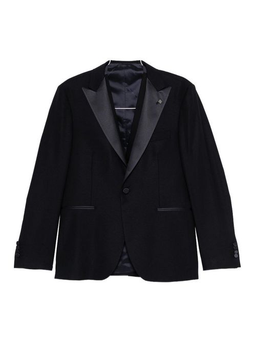 Suit