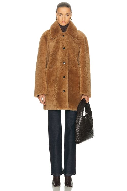 Jenni Kayne Shearling Aurora Coat in Camel - Tan. XS also in