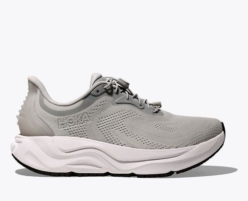 HOKA Women's Arahi SR Shoes in Stellar Grey/White