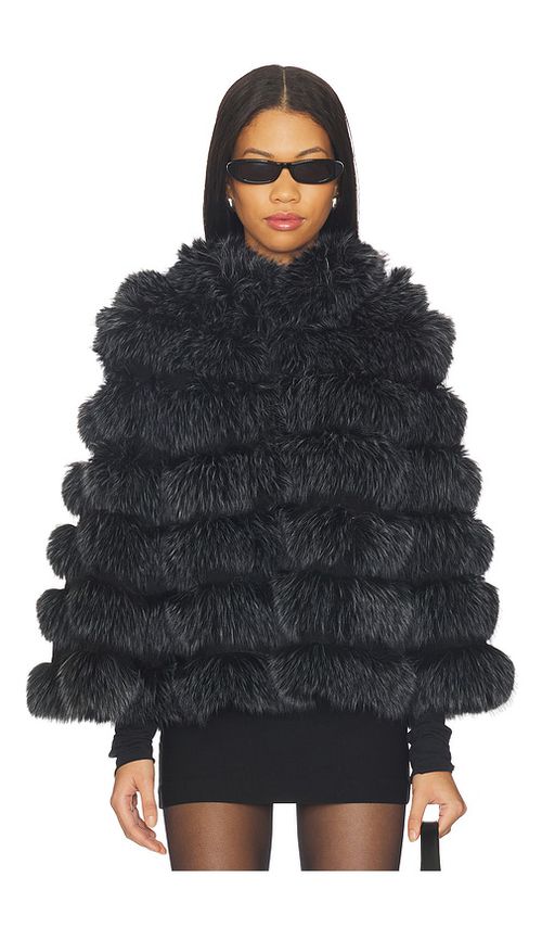 Adrienne Landau Landau Cape in Black,White
