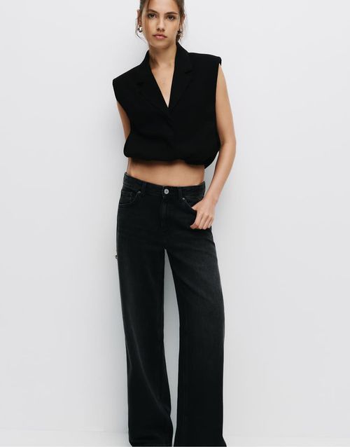 Loose oversize jeans in black