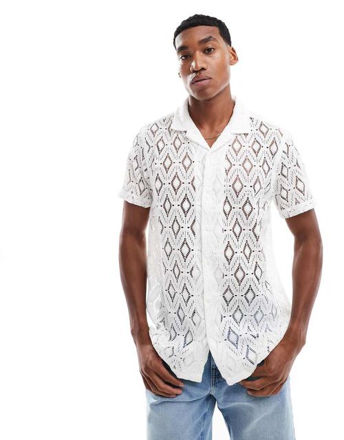 Geometric crochet short sleeve shirt in white