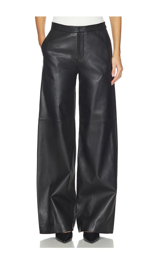 L'AGENCE Livvy Straight Leg Trouser in Black. 0. Also