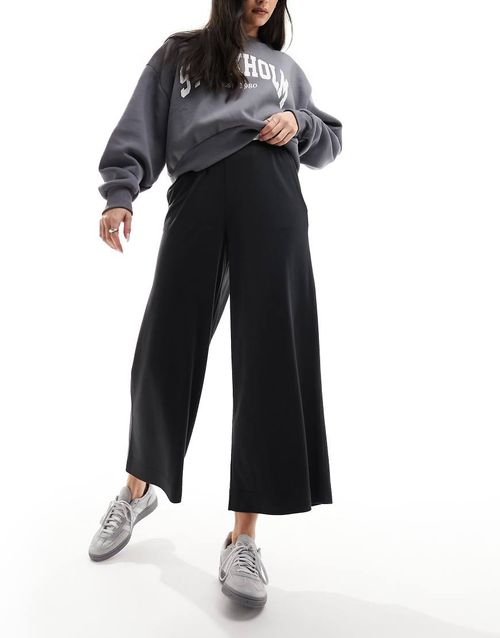 Monki Cilla cropped wide leg pants in black
