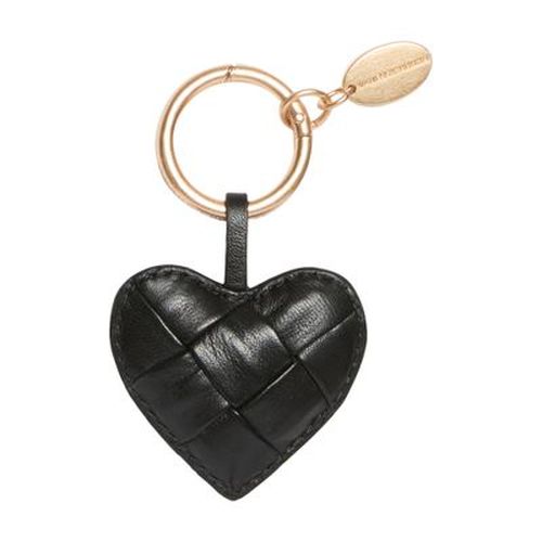 Heart charm