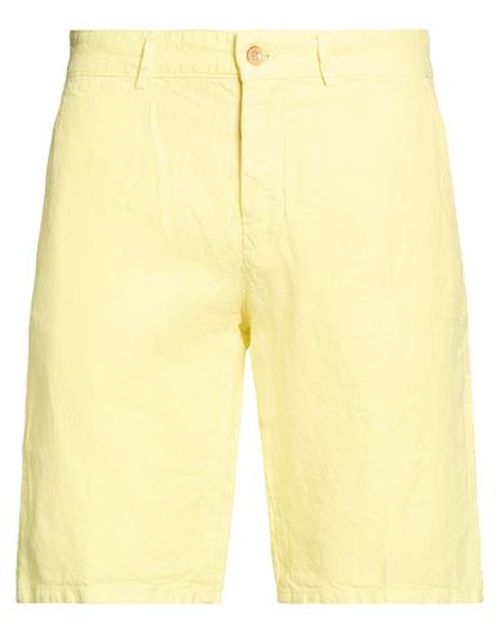 Man Shorts & Bermuda Shorts Yellow Size 30 Linen