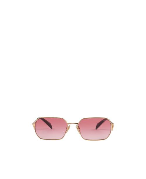 Sunglasses with triangle logo
