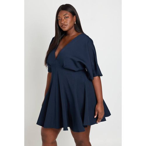 Boohoo Women's Plus Pleated Skirt Skater Dress in Navy