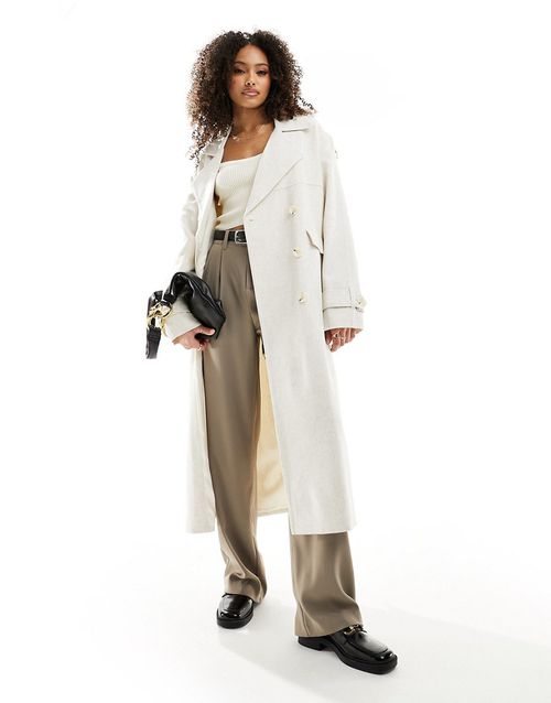 Linen mix double breasted trench coat in cream-White
