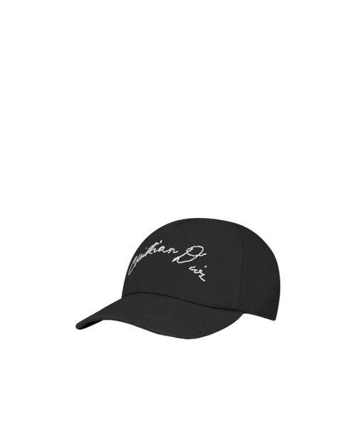 Logo hat
