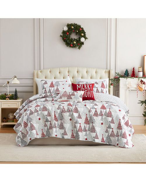 Merry & Bright Oversized Quilt Set