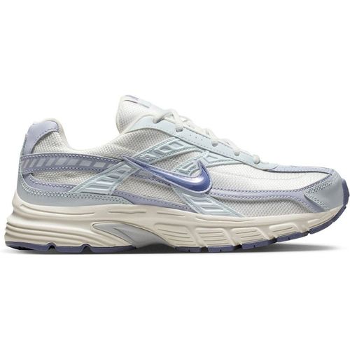 Nike Womens Running Shoe in Summit Whit - White