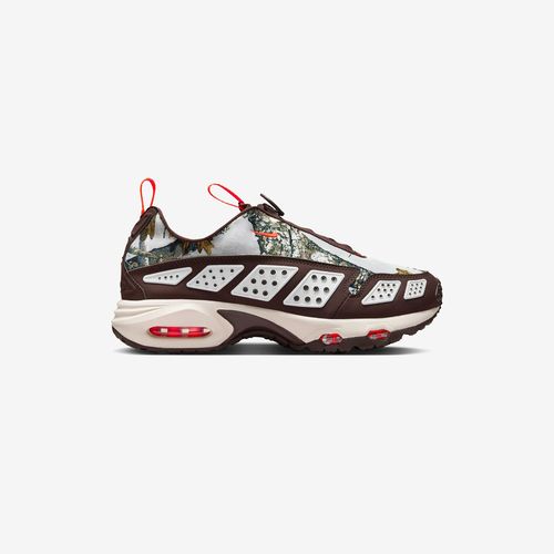 Nike | Wmns Air Max SNDR - LT OREWOOD BRN/HYPER CRIMSON - female