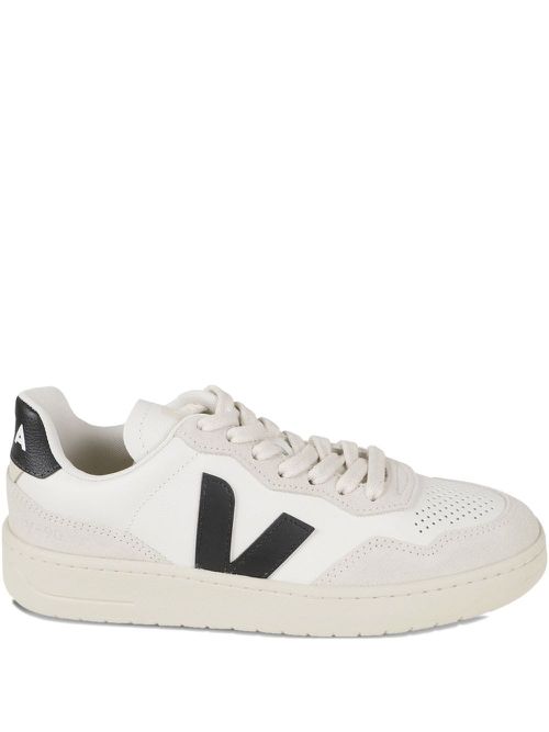V-90 Sneakers