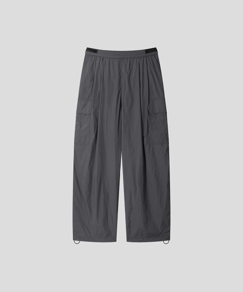 Essential Wide Cargo Parachute Pants Nylon