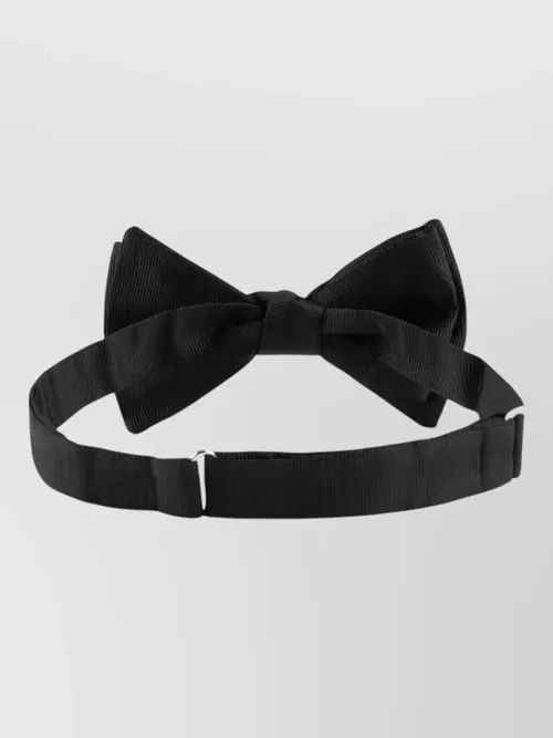 Giorgio Armani - pre tied bow tie ribbed texture strap