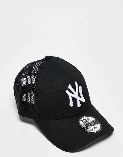 NY Yankees 9forty trucker cap in black