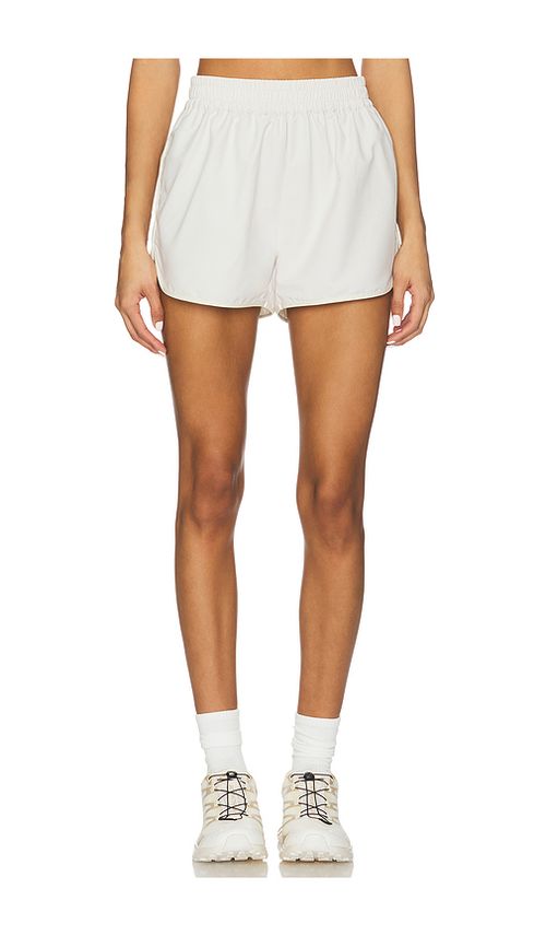 LAMARQUE Daffy Short in Cream. L. Also in M
