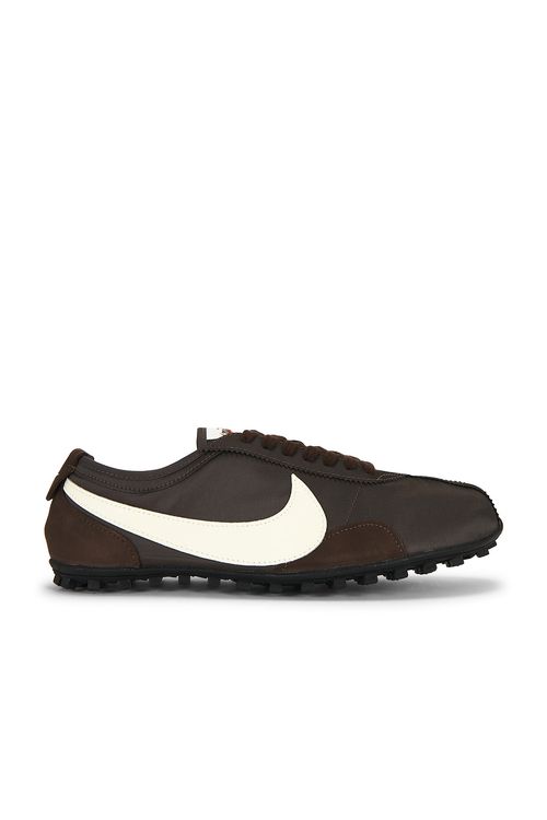 Nike Moon Shoe OG Sneaker in Chocolate