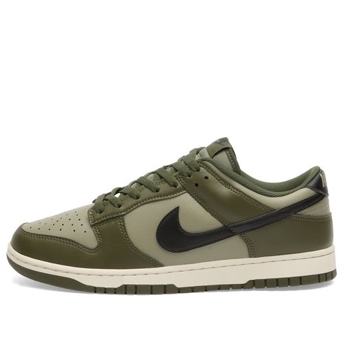 Men's Dunk Low Retro Bttys Sneaker in Khaki/Black/Phantom