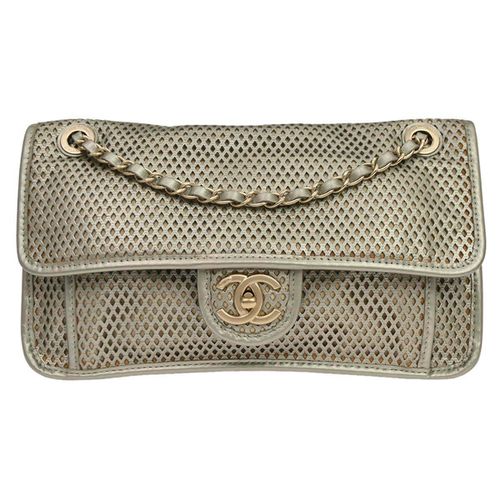 Chanel Chain Flap Bag Quilted Leather Silver Calfskin Handbag Pre-Owned