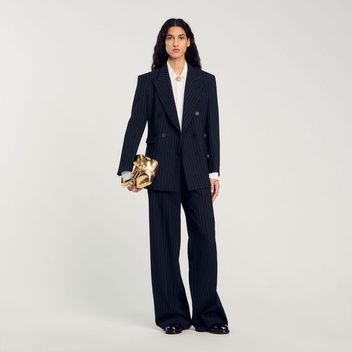 Polyester Striped suit jacket with double-breasted fastening, side flap pockets and rear vent