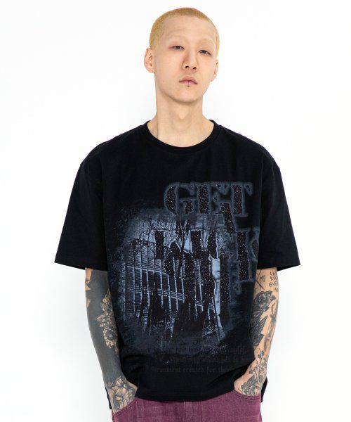 XTT067 Cave Print Short Sleeve T-Shirt